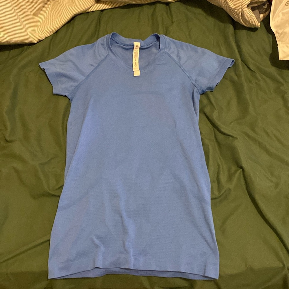 Lululemon swiftly NEVER WORN!!